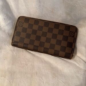 Authentic Louis Vuitton wallet